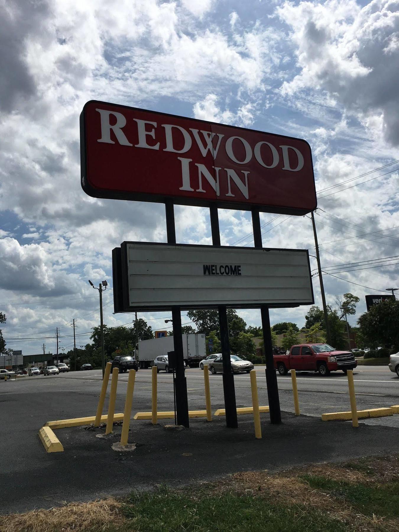 Redwood Inn แกดส์เดน ภายนอก รูปภาพ